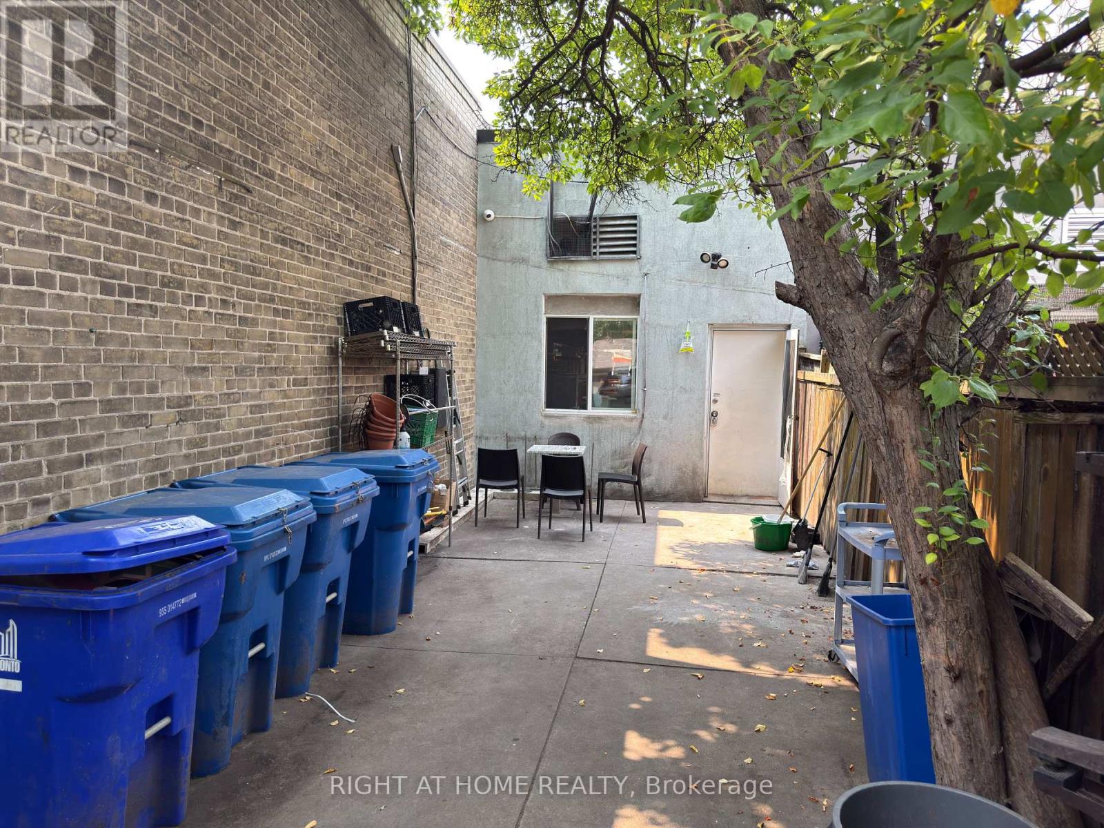 1549 Bayview Avenue, Toronto, Ontario M4G 3B5 - Photo 42 - C12352301