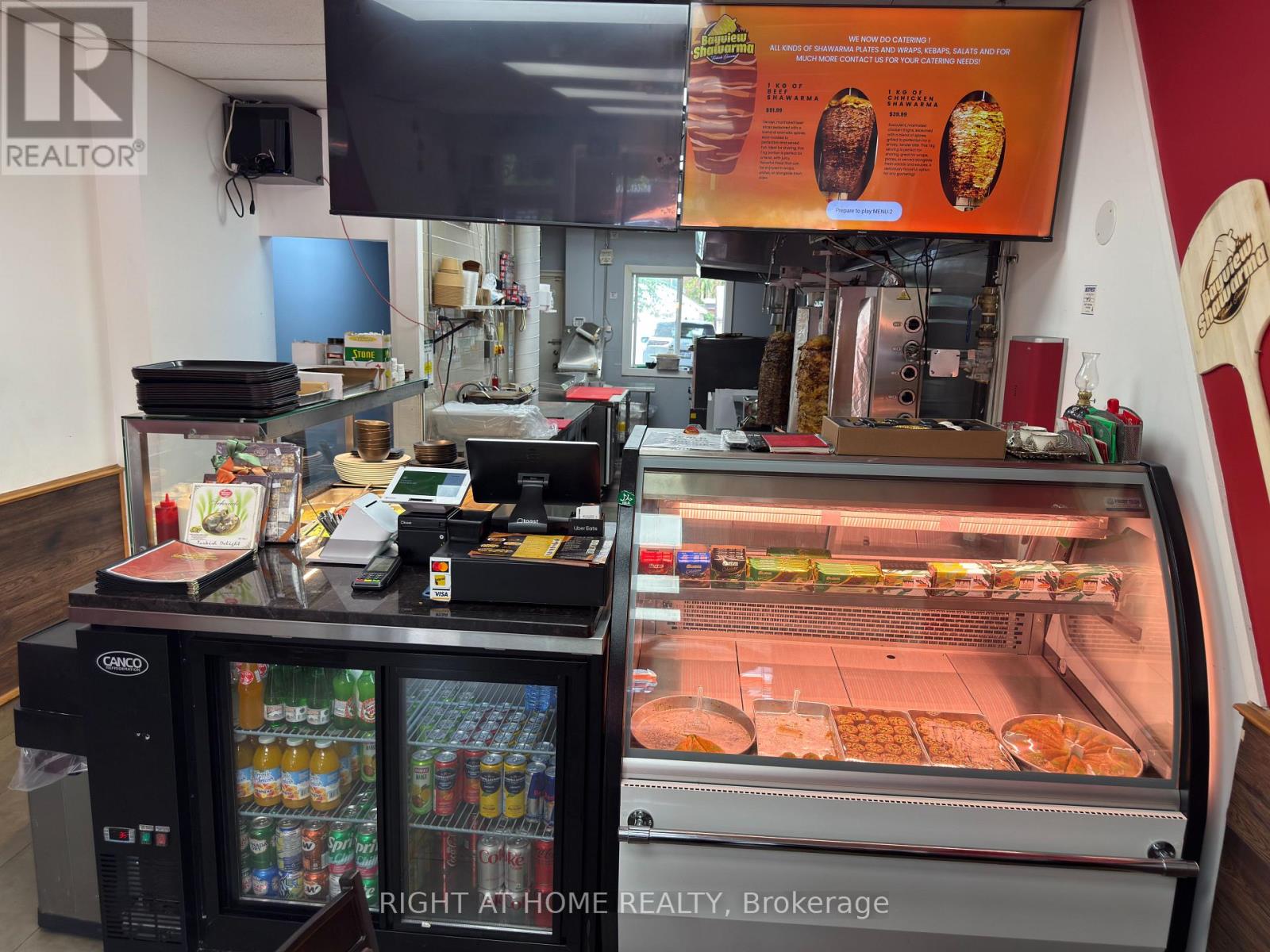 1549 Bayview Avenue, Toronto, Ontario M4G 3B5 - Photo 9 - C12352301