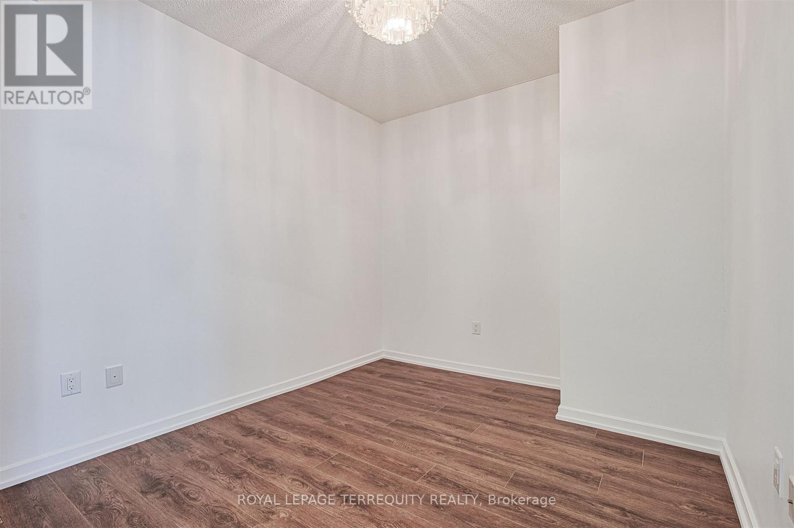 201 - 62 Forest Manor Road, Toronto, Ontario  M2J 0B6 - Photo 14 - C12352376