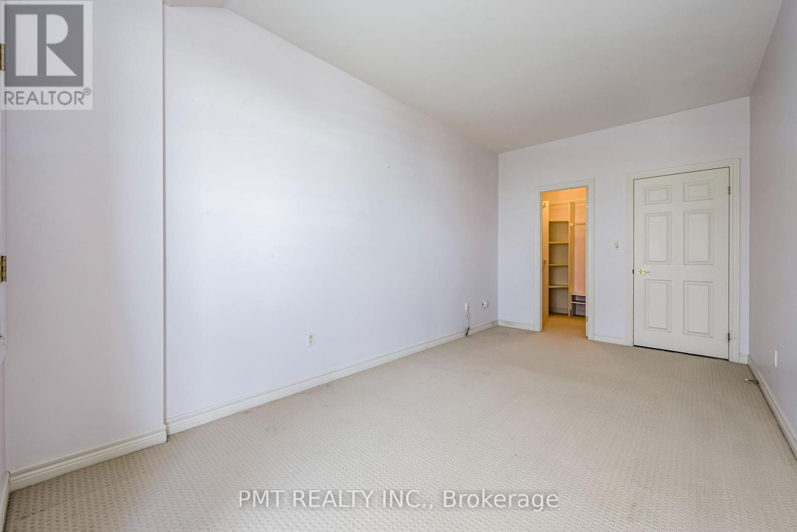 606 - 1 Leaside Park Drive, Toronto, Ontario  M4H 1R1 - Photo 16 - C12352400