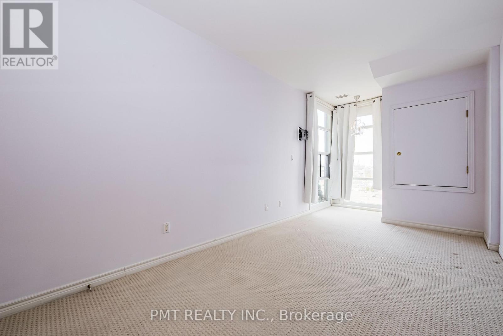 606 - 1 Leaside Park Drive, Toronto, Ontario  M4H 1R1 - Photo 17 - C12352400