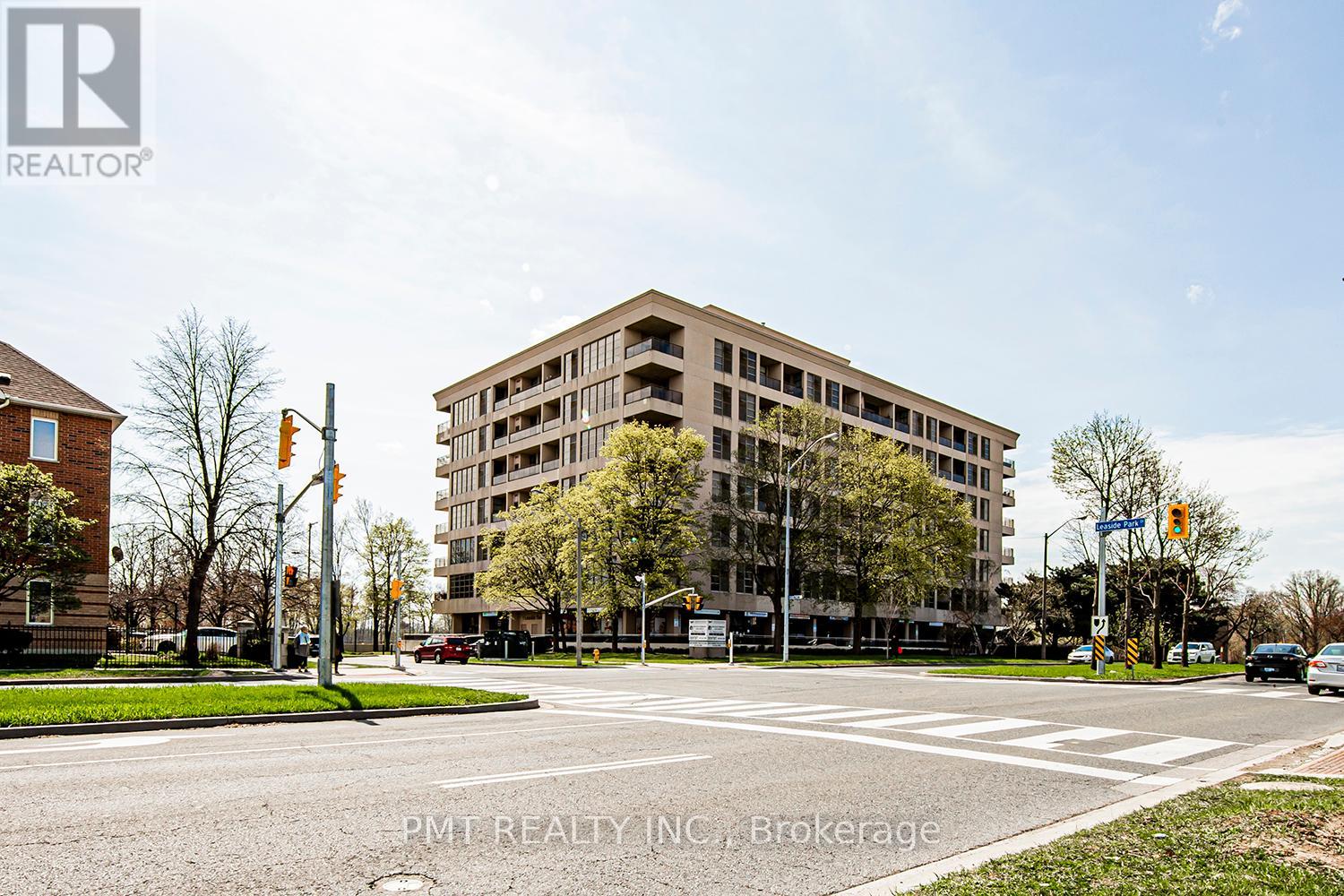 606 - 1 Leaside Park Drive, Toronto, Ontario  M4H 1R1 - Photo 2 - C12352400