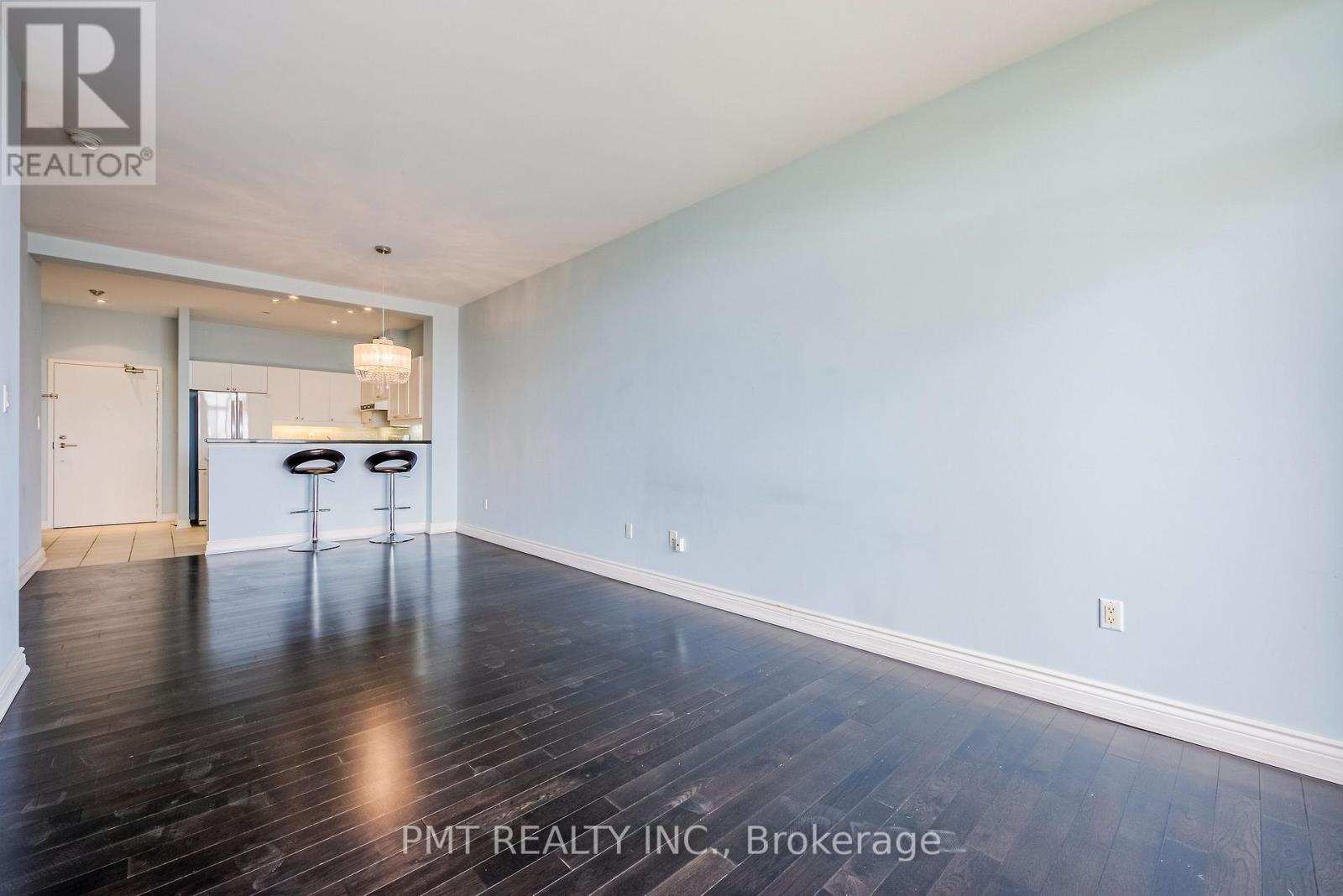 606 - 1 Leaside Park Drive, Toronto, Ontario  M4H 1R1 - Photo 6 - C12352400