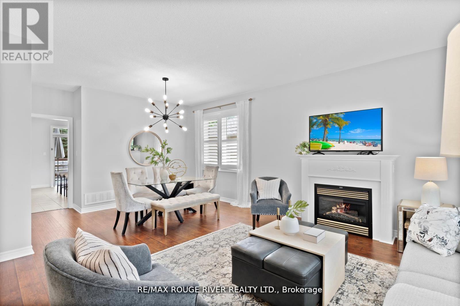11 Maple Edge Lane, Whitby, Ontario  L1R 2M9 - Photo 6 - E12352261