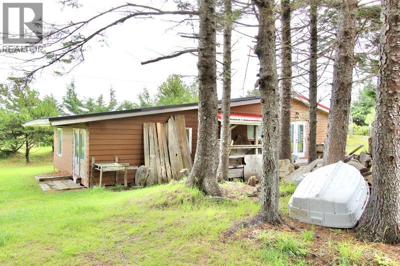 31757 Highway 16, Daajing Giids Rural, British Columbia  V0T 1Y0 - Photo 10 - R3036954