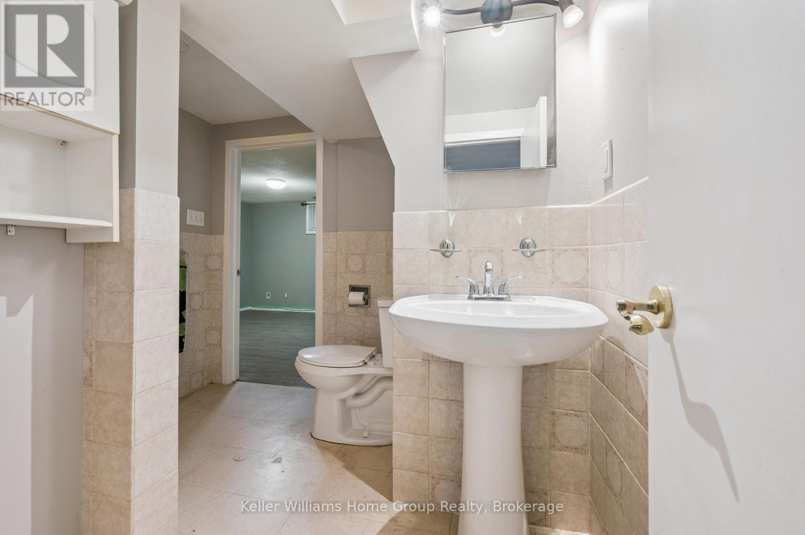 475 5th Street, Hanover, Ontario N4N 3H3 - Photo 29 - X12352457