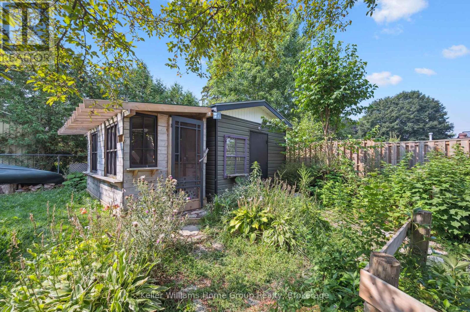 475 5th Street, Hanover, Ontario N4N 3H3 - Photo 41 - X12352457