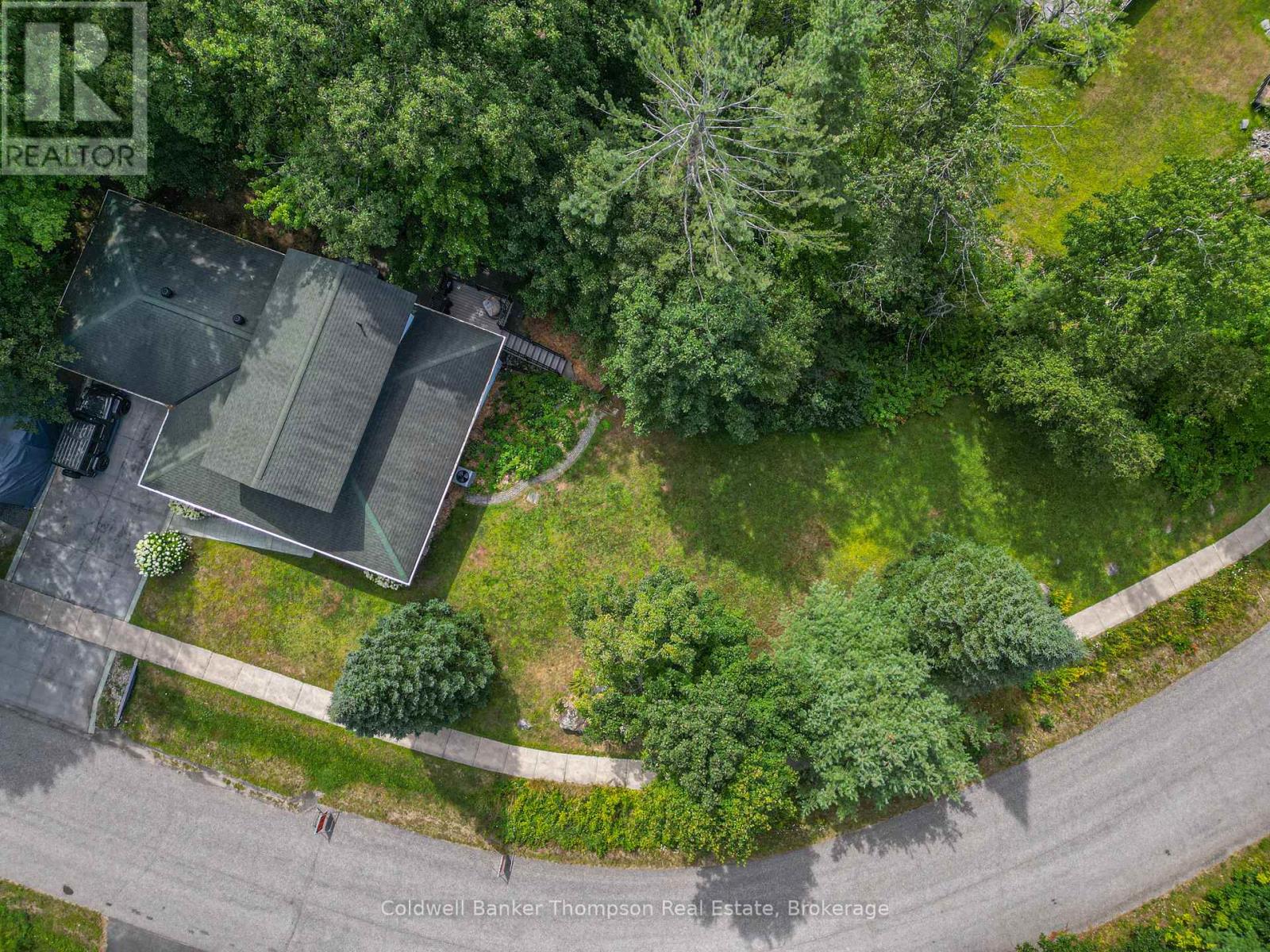 2 The Granite Bluff, Bracebridge, Ontario  P1L 1L4 - Photo 4 - X12352465
