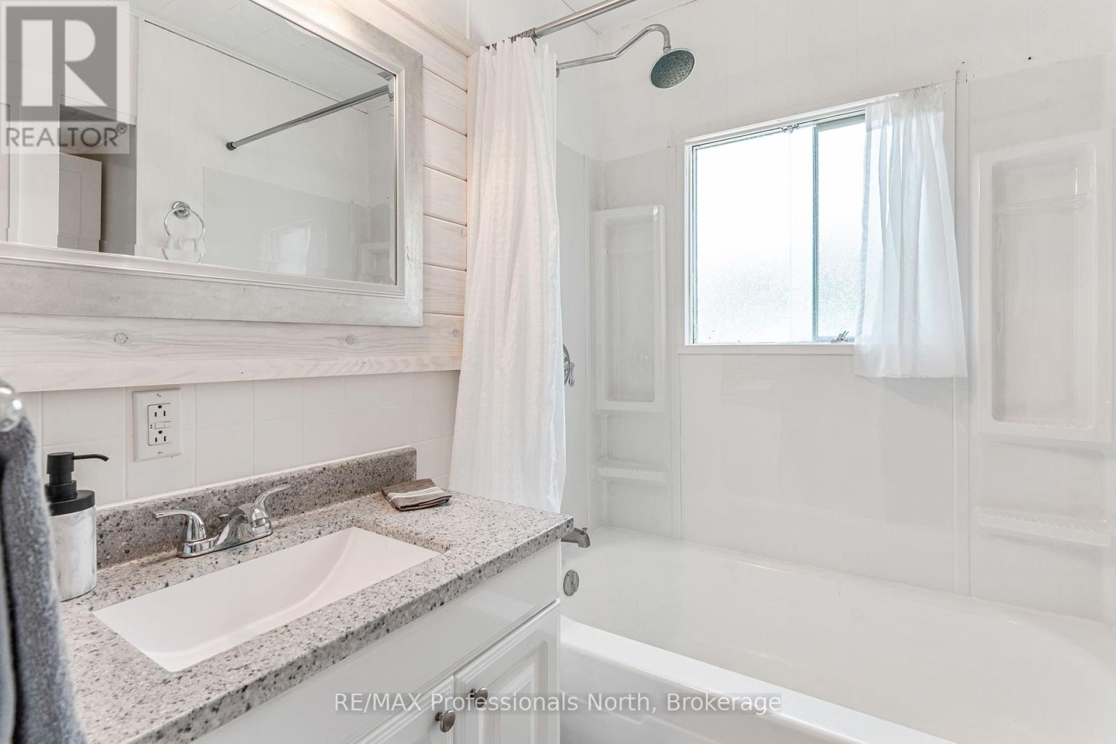 3866 Deep Bay Road, Minden Hills, Ontario  K0M 2K0 - Photo 19 - X12352483