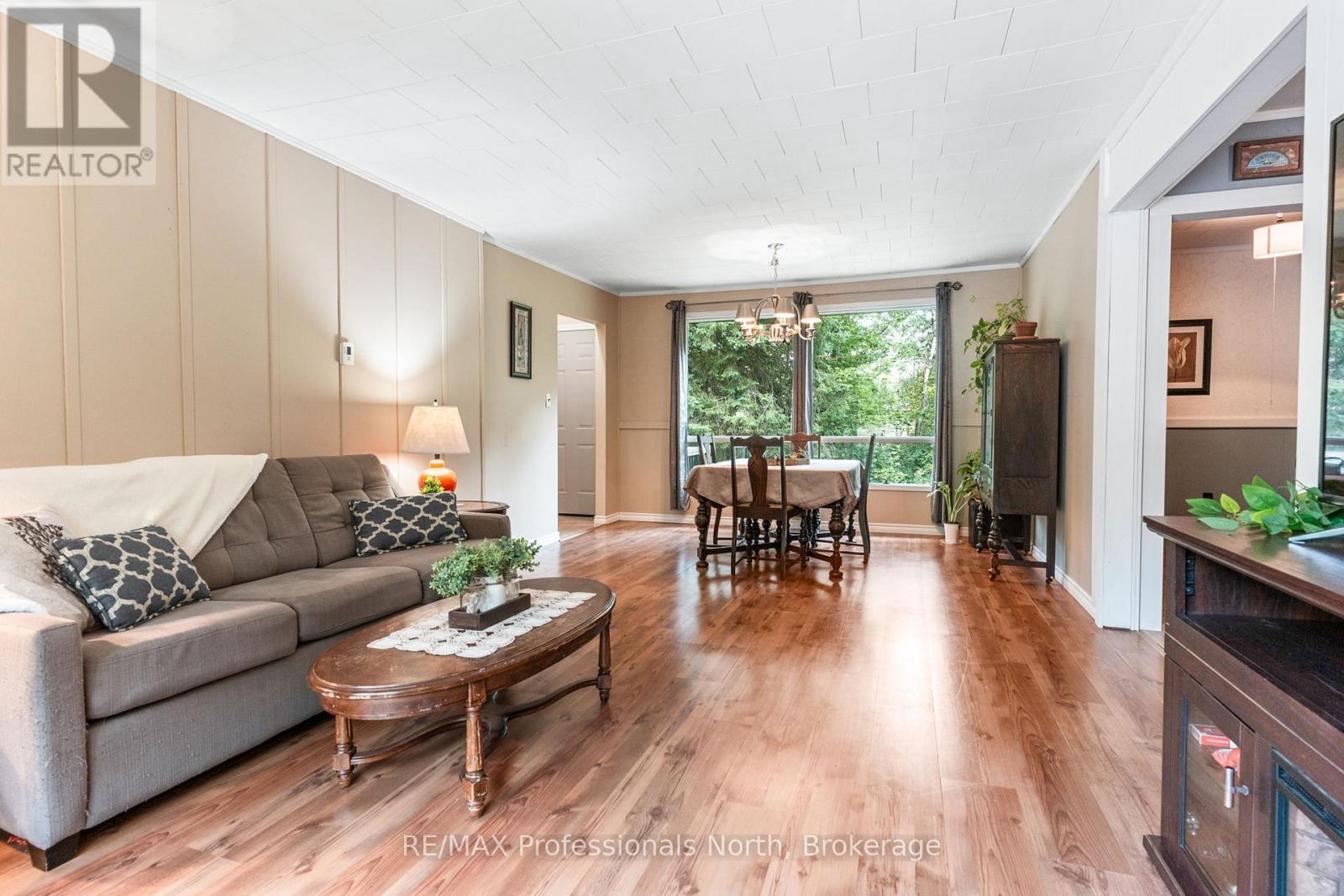 3866 Deep Bay Road, Minden Hills, Ontario  K0M 2K0 - Photo 6 - X12352483