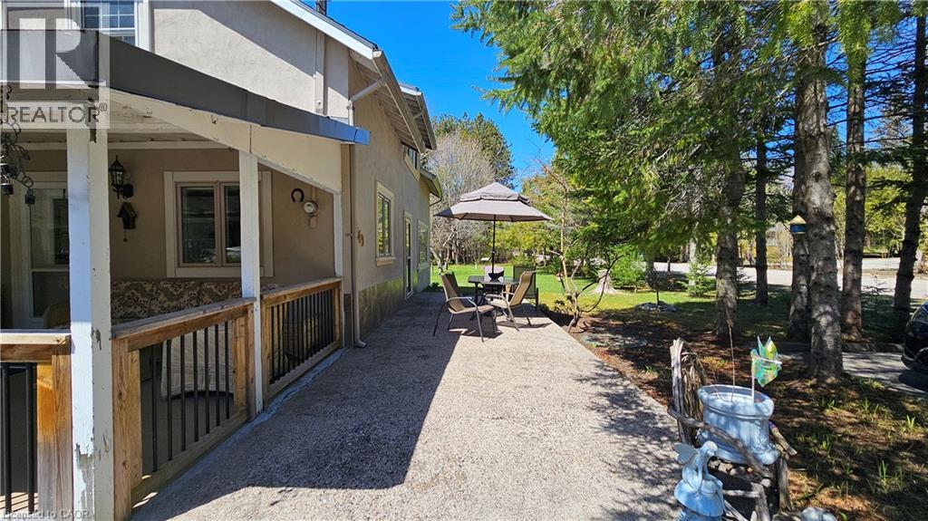 640 Tiny Beaches Road N, Tiny, Ontario  L0L 2J0 - Photo 3 - 40742858