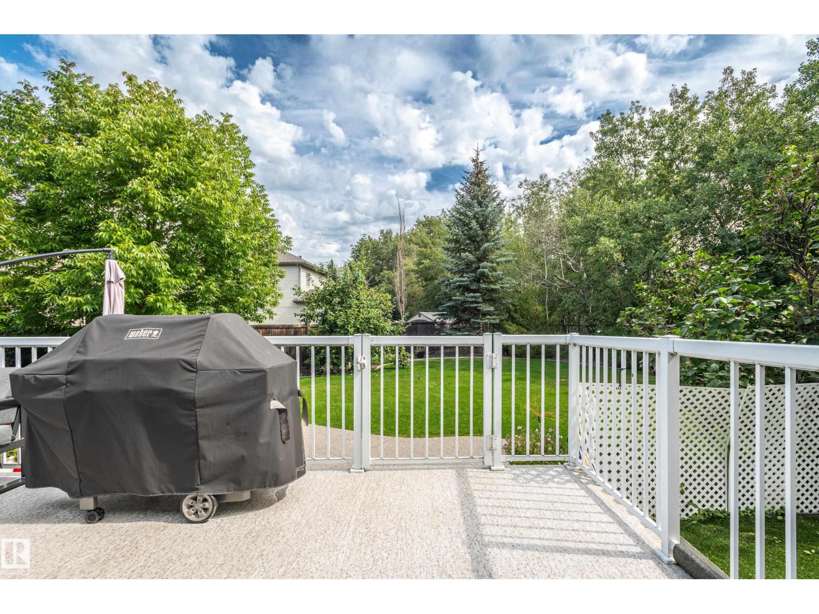 Property at 1409 WESTERRA BA image 5