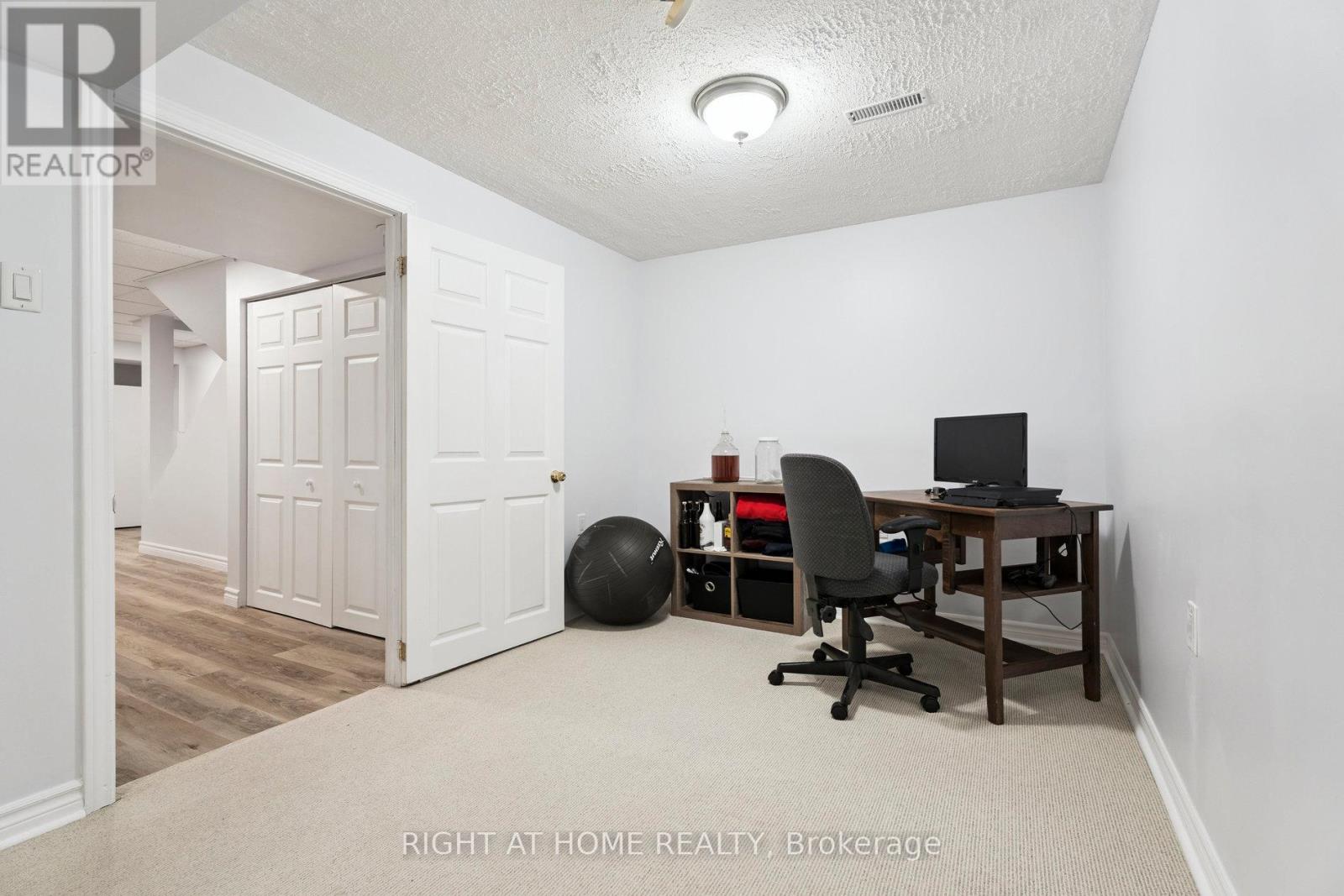 56 Sunbird Boulevard, Georgina (Keswick North), Ontario  L4P 3S1 - Photo 24 - N12352279