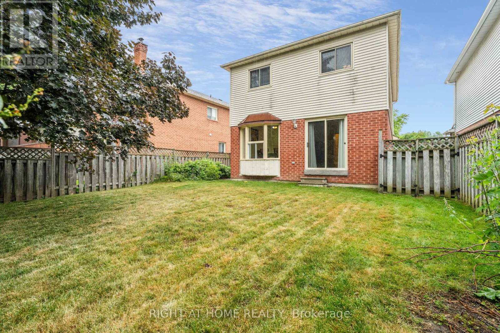 56 Sunbird Boulevard, Georgina (Keswick North), Ontario  L4P 3S1 - Photo 29 - N12352279