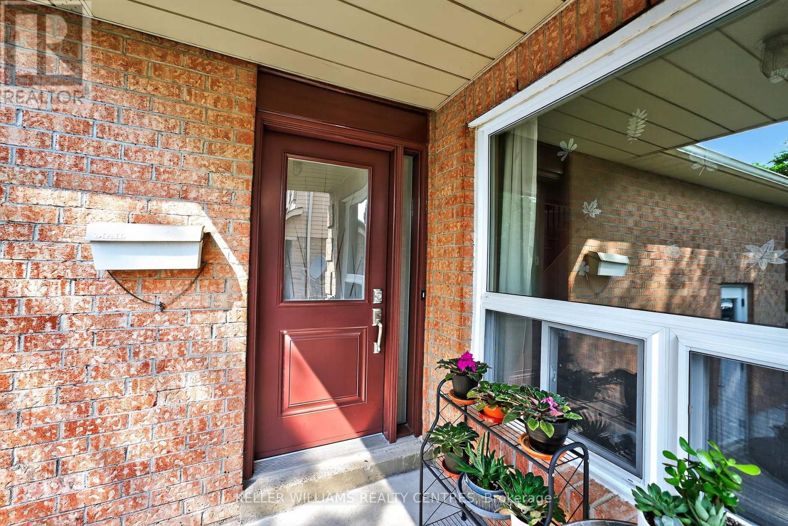 Property at 193 FORSYTH ROAD image 3