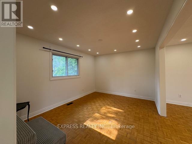 2 Pearson Ave Avenue, Richmond Hill, Ontario  L4C 6T5 - Photo 27 - N12352309