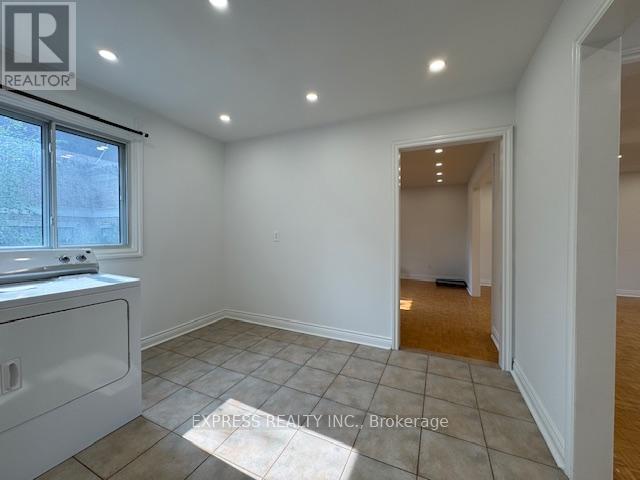 2 Pearson Ave Avenue, Richmond Hill, Ontario  L4C 6T5 - Photo 28 - N12352309