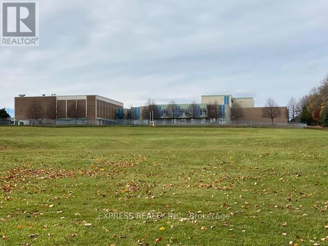 2 Pearson Ave Avenue, Richmond Hill, Ontario  L4C 6T5 - Photo 36 - N12352309
