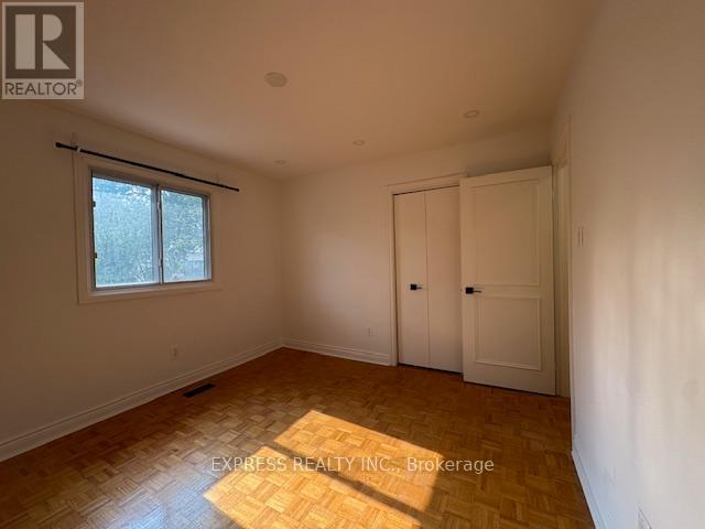 2 Pearson Ave Avenue, Richmond Hill, Ontario  L4C 6T5 - Photo 9 - N12352309