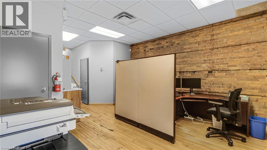 66 King Street W, Dundas, Ontario  L9H 1T8 - Photo 13 - 40743499