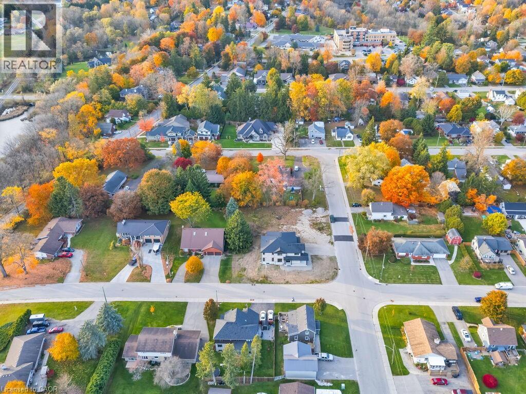 4 Elm Street, Ingersoll, Ontario  N5C 1R8 - Photo 5 - 40744010