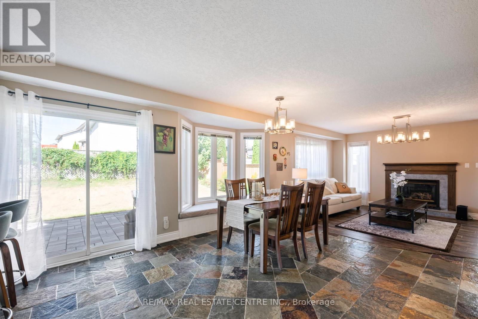 70 Hunter Road, Orangeville, Ontario  L9W 5C5 - Photo 14 - W12352296