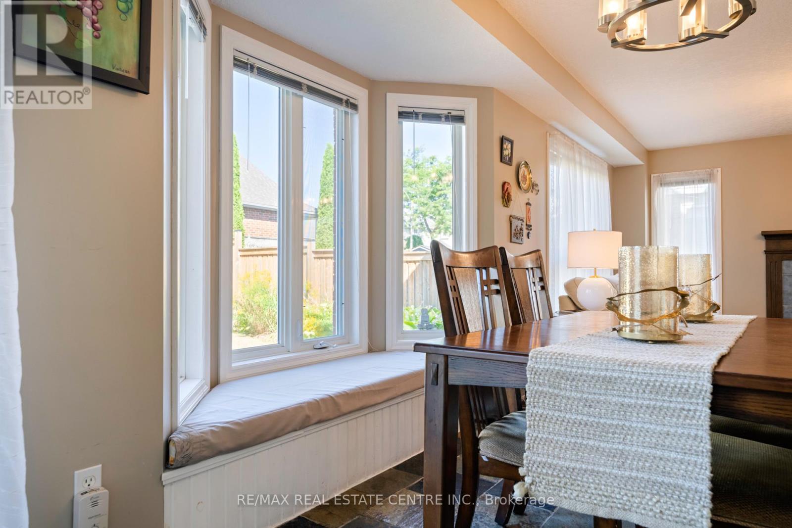 70 Hunter Road, Orangeville, Ontario  L9W 5C5 - Photo 15 - W12352296