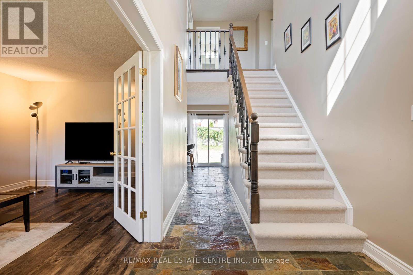 70 Hunter Road, Orangeville, Ontario  L9W 5C5 - Photo 7 - W12352296