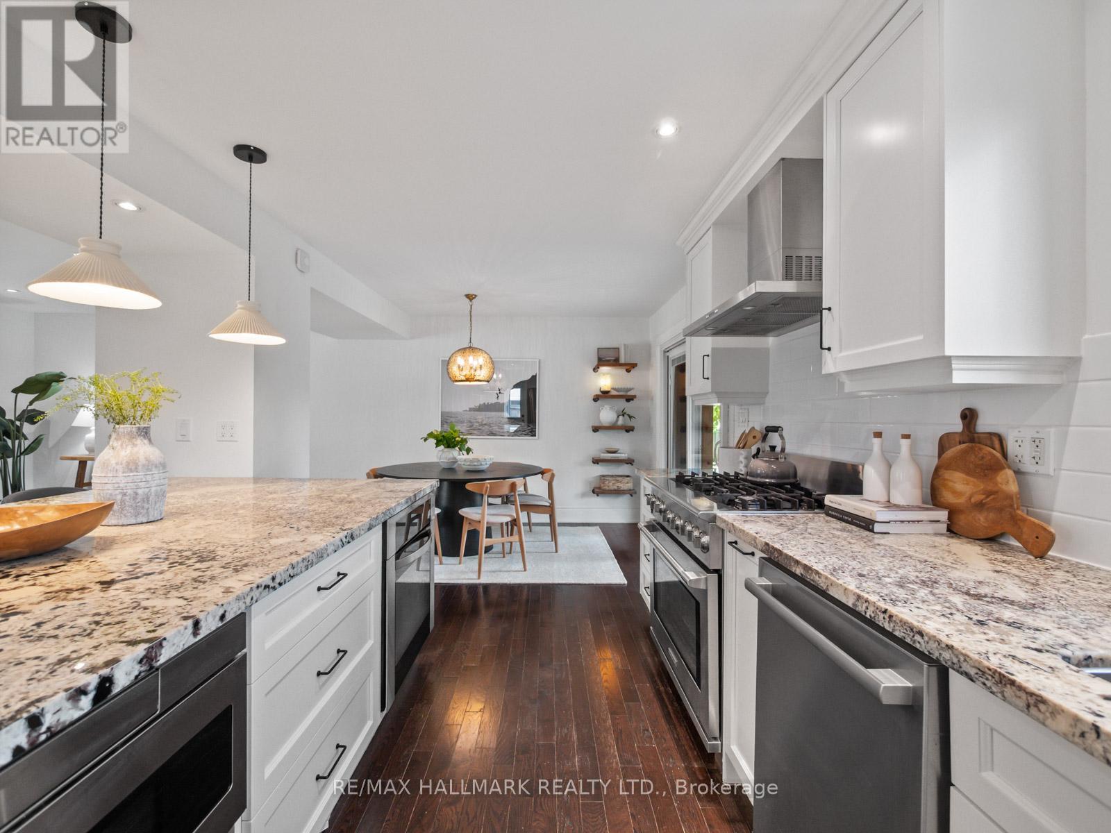 7 Haregate Court, Toronto, Ontario  M9R 3H5 - Photo 14 - W12352314