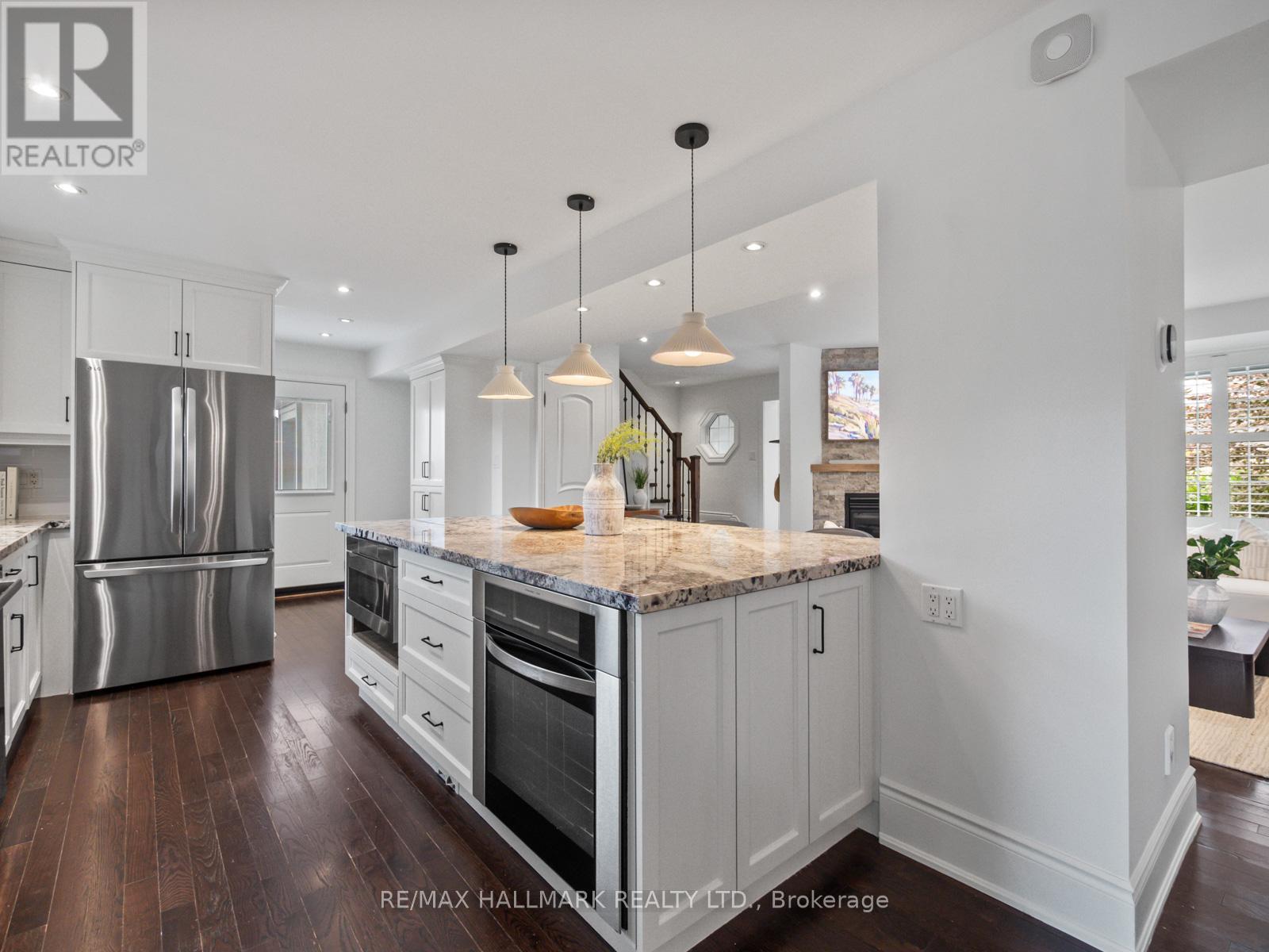 7 Haregate Court, Toronto, Ontario  M9R 3H5 - Photo 16 - W12352314