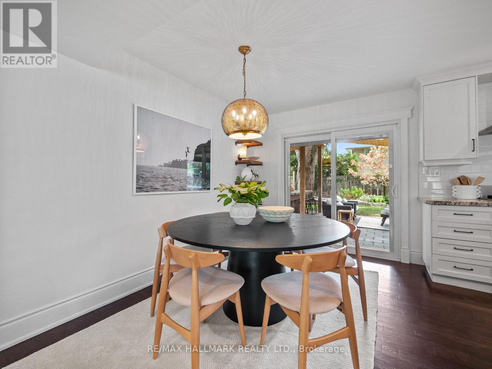 7 Haregate Court, Toronto, Ontario  M9R 3H5 - Photo 19 - W12352314