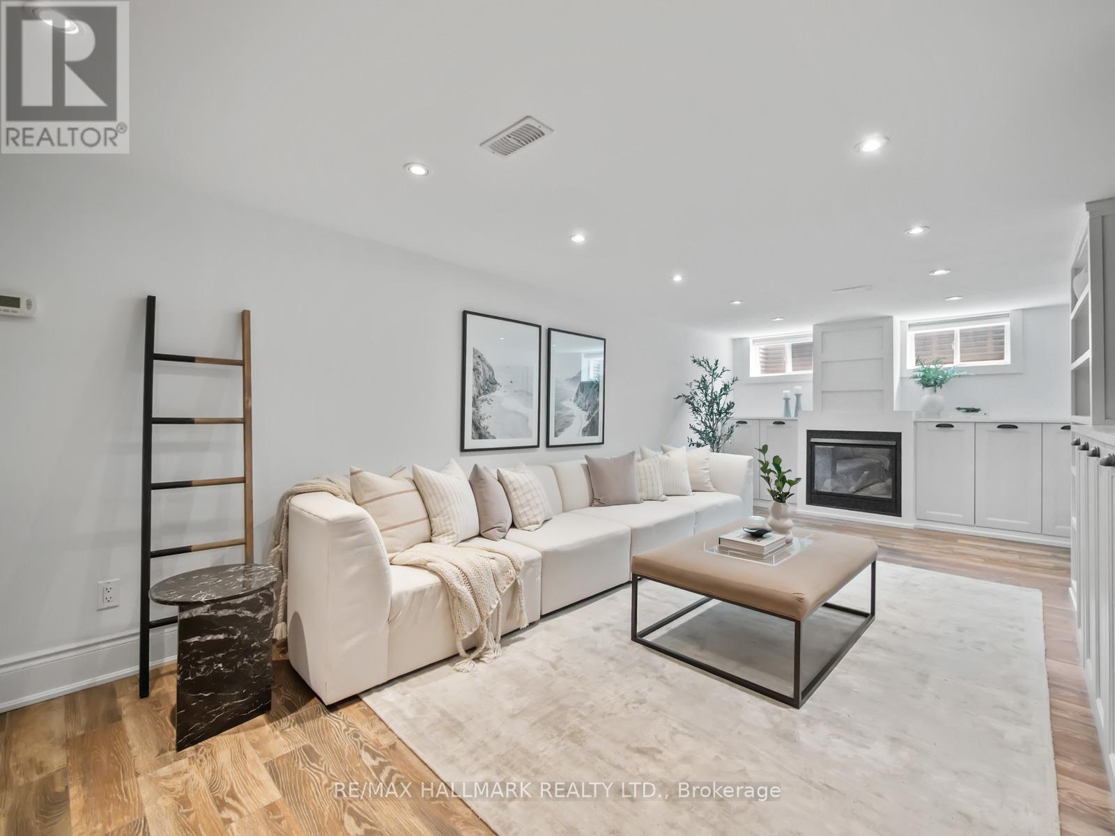 7 Haregate Court, Toronto, Ontario  M9R 3H5 - Photo 33 - W12352314