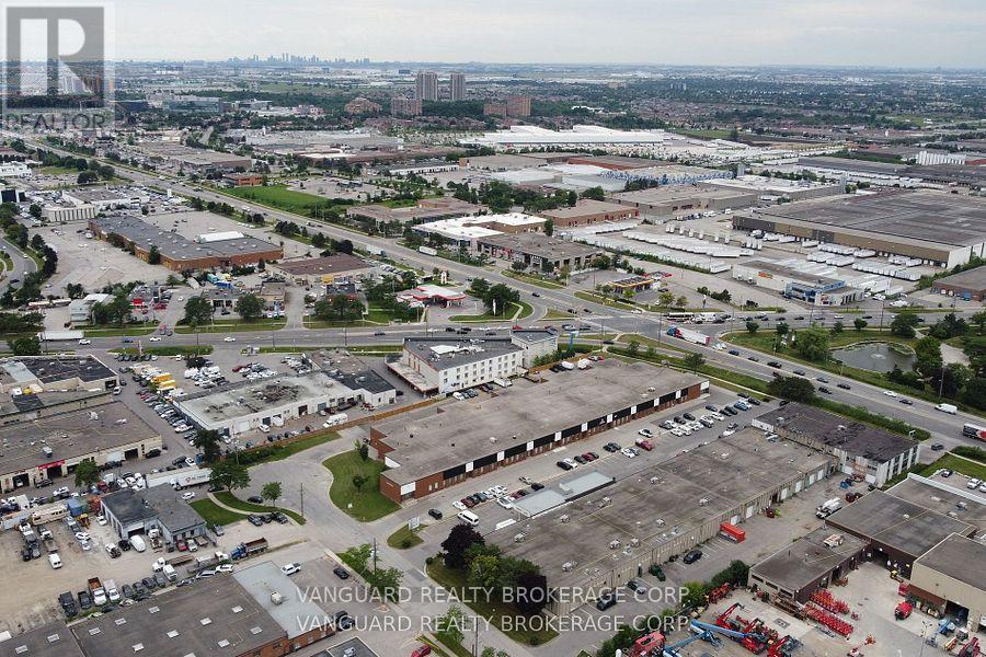 13 - 20 Baywood Road, Toronto, Ontario  M9V 4A8 - Photo 3 - W12352358