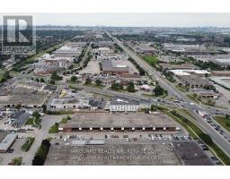 13 - 20 BAYWOOD ROAD, Toronto, Ontario