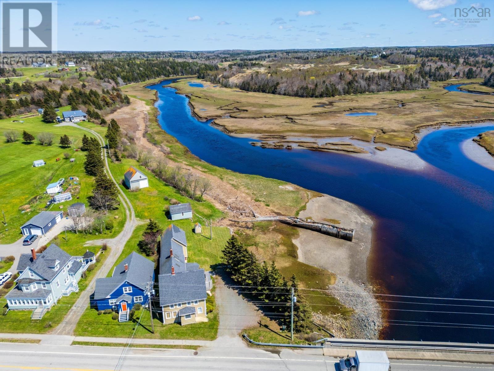 9080 Highway 1, Meteghan River, Nova Scotia  B0W 2L0 - Photo 8 - 202511566