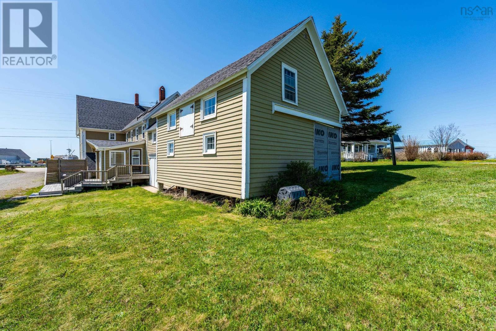 9080 Highway 1, Meteghan River, Nova Scotia  B0W 2L0 - Photo 6 - 202511566