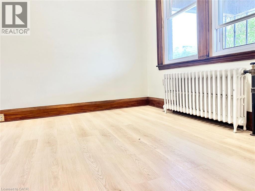215 Rosewood Road, Hamilton, Ontario  L8K 3J5 - Photo 9 - 40745010