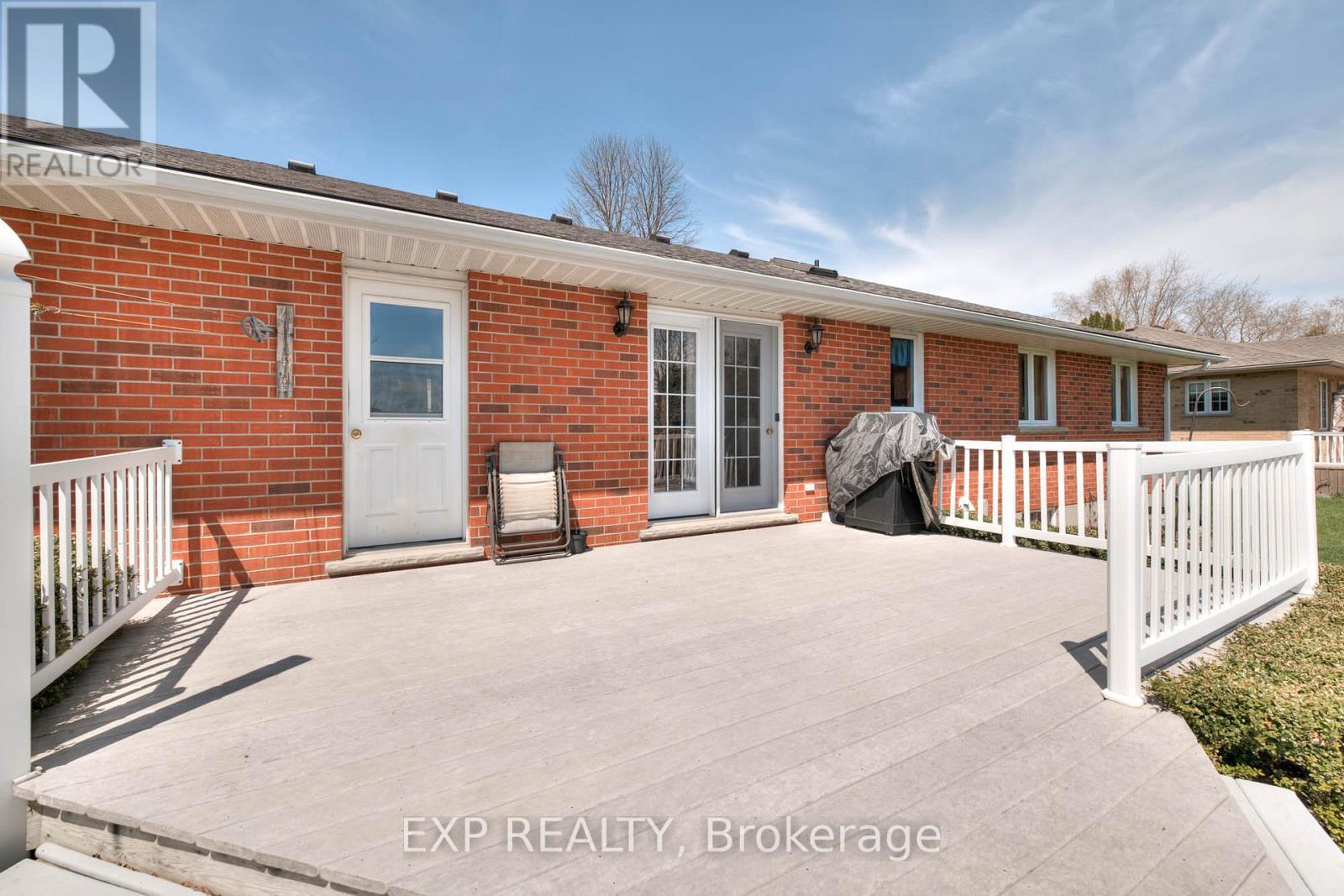 763 Sports Drive, Huron East, Ontario  N0G 1H0 - Photo 38 - X12352354
