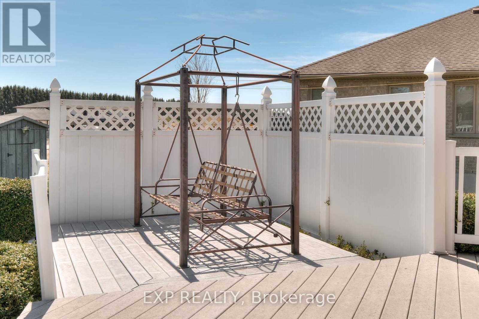 763 Sports Drive, Huron East, Ontario  N0G 1H0 - Photo 39 - X12352354