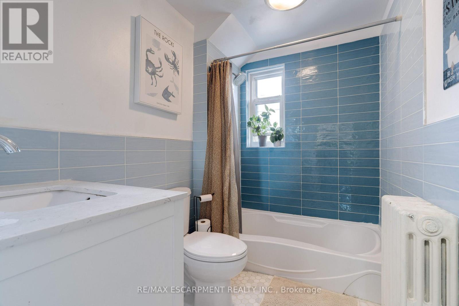 132 Ferguson Avenue N, Hamilton, Ontario  L8R 1L7 - Photo 15 - X12352394