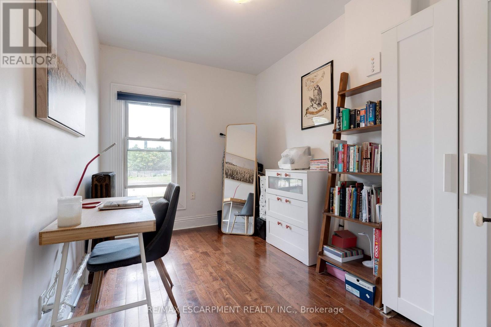 132 Ferguson Avenue N, Hamilton, Ontario  L8R 1L7 - Photo 17 - X12352394