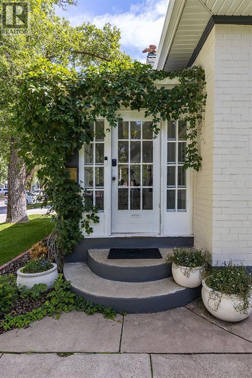 Property at 333 Aberdeen Street SE image 3