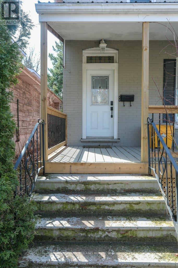 659 Piccadilly Street, London East, Ontario  N5Y 3H3 - Photo 2 - X12092152