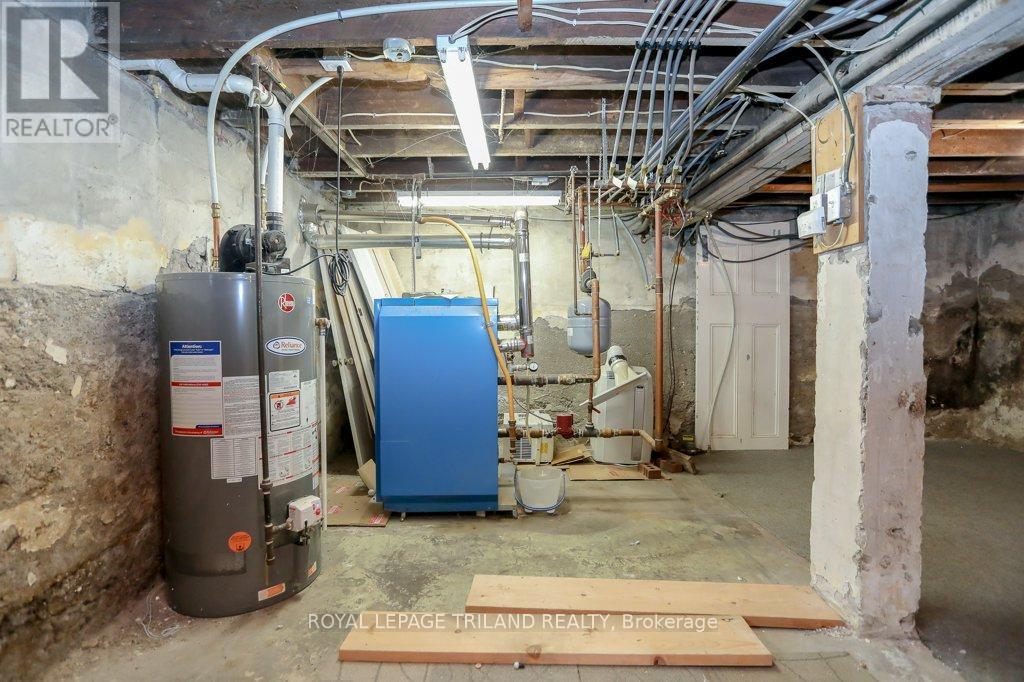 659 Piccadilly Street, London East, Ontario  N5Y 3H3 - Photo 38 - X12092152