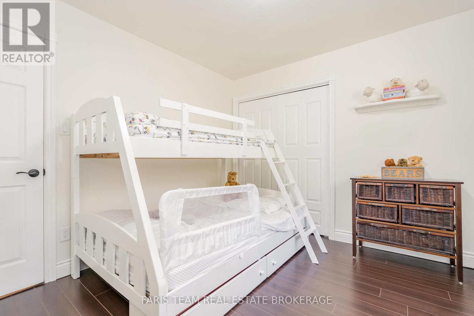 7 Bailey Crescent, Tiny (Wyevale), Ontario  L0L 2T0 - Photo 31 - S12351219