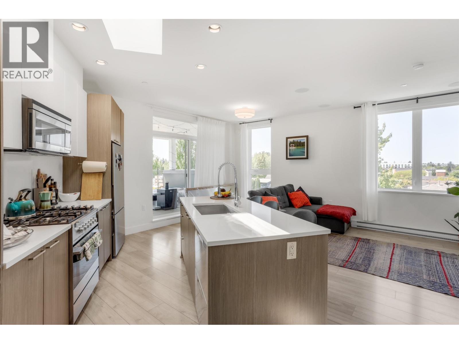 Ph2 3420 St. Catherines Street, Vancouver, British Columbia V5V 4K8 - Photo 7 - R3038232