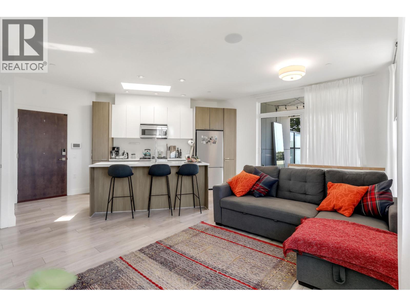 Ph2 3420 St. Catherines Street, Vancouver, British Columbia V5V 4K8 - Photo 8 - R3038232