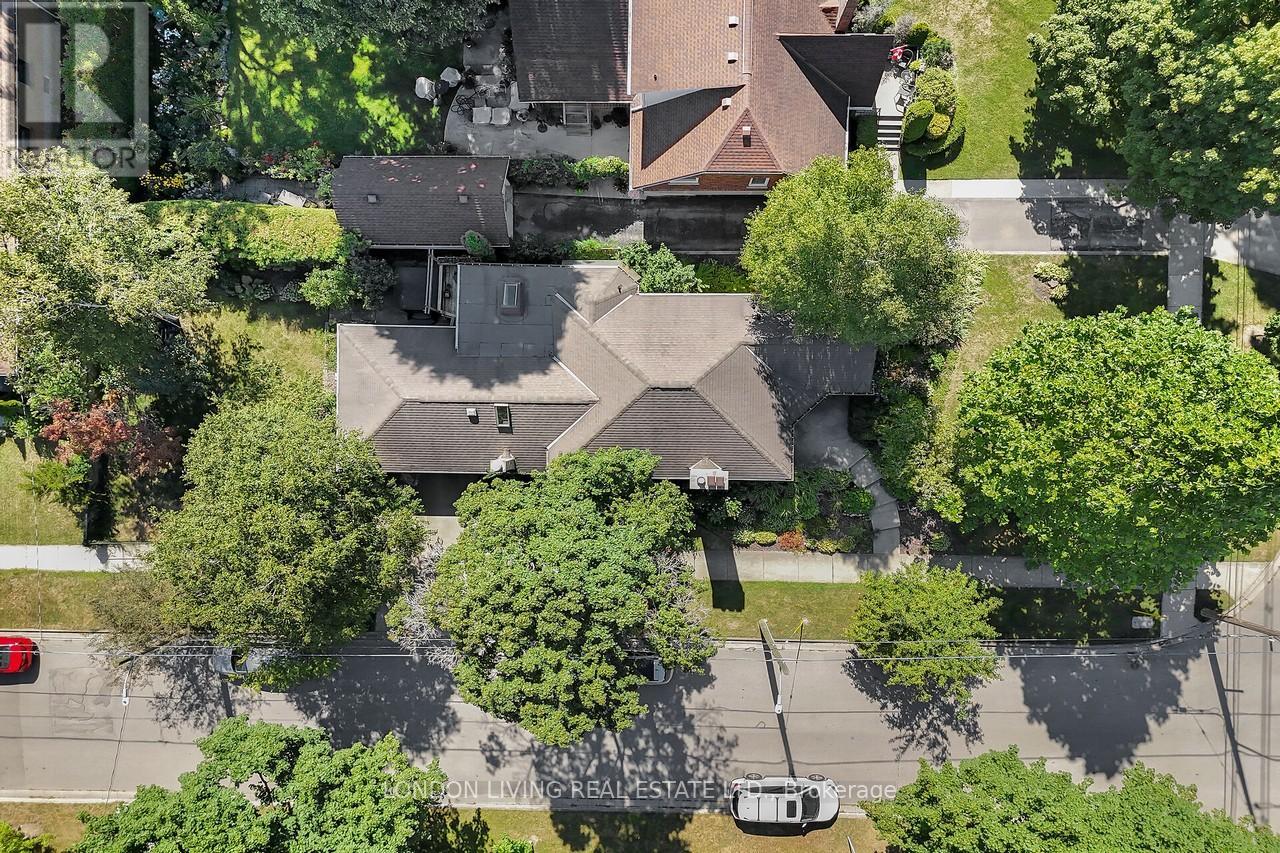481 Victoria Street, London East, Ontario  N5Y 4B4 - Photo 4 - X12352503