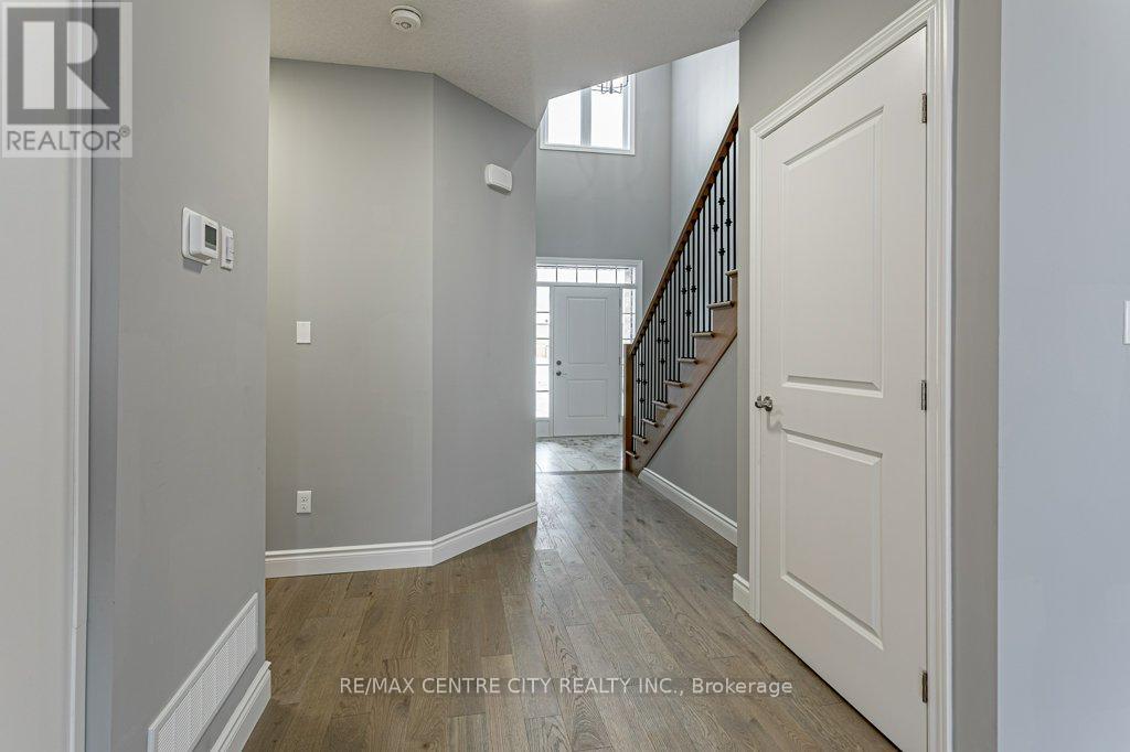 1596 Noah Bend, London North, Ontario  N6G 5S1 - Photo 17 - X12352513