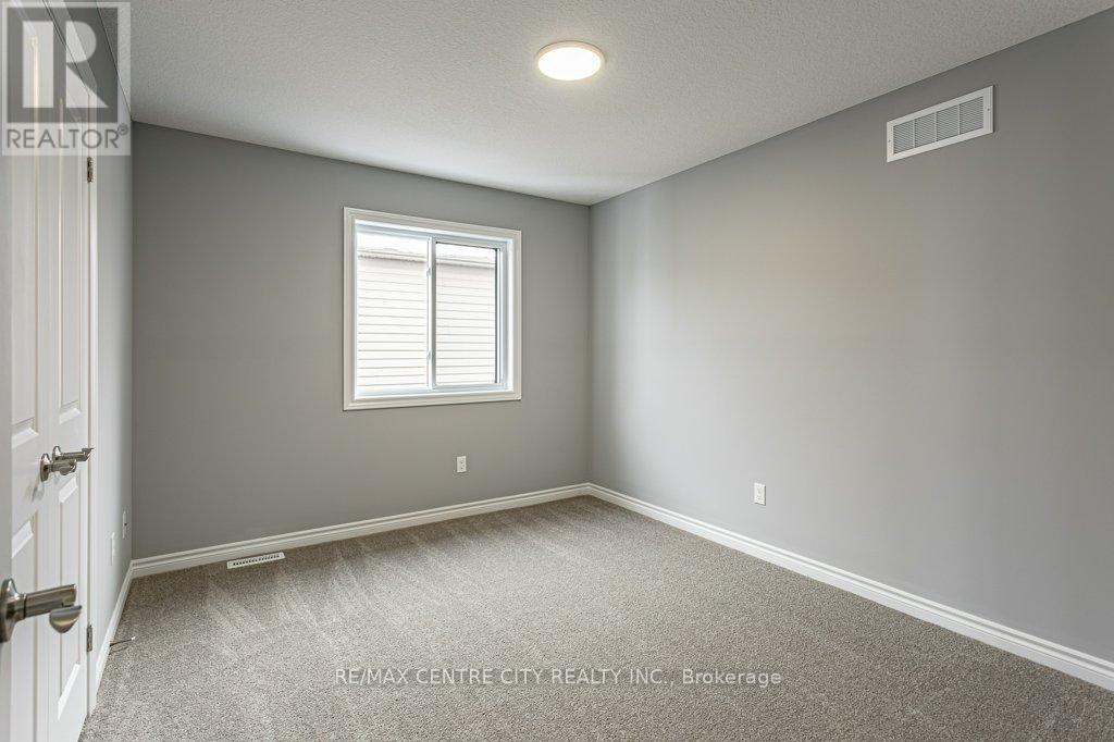 1596 Noah Bend, London North, Ontario  N6G 5S1 - Photo 28 - X12352513